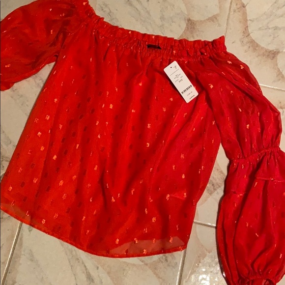 New - Picture 1 of 3